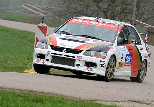 Tim Svanholt og Carina Møller førte an i deres Mitsubishi Lancer Evo IX i løbets første halvdel
